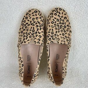 Leopard print Tom’s, size 7.5